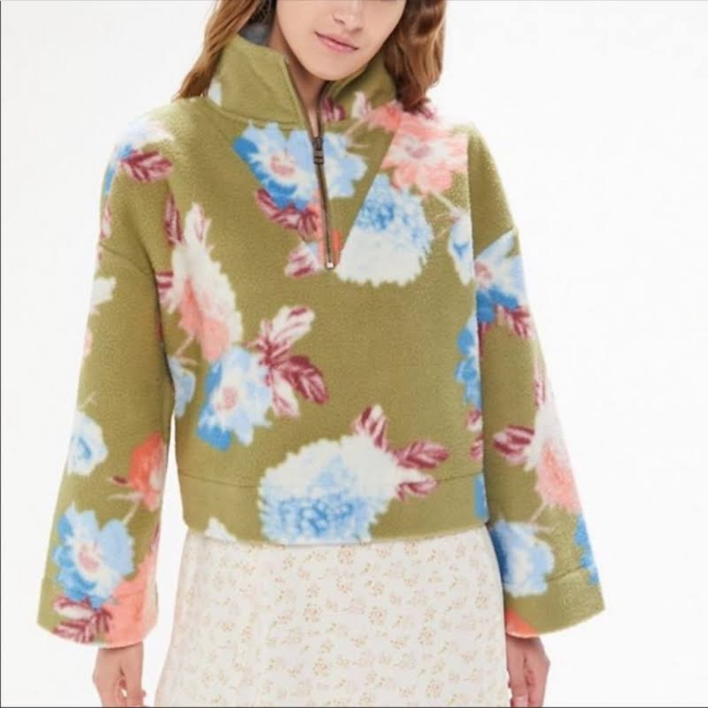 Urban Outfitters Floral Cropped Fleece Pullover